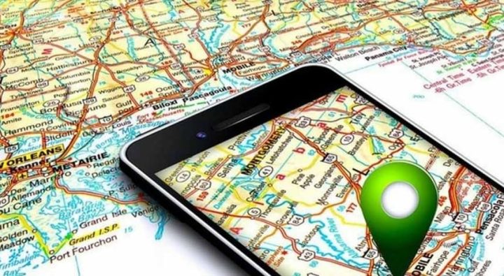 Aplikasi GPS di Mobil